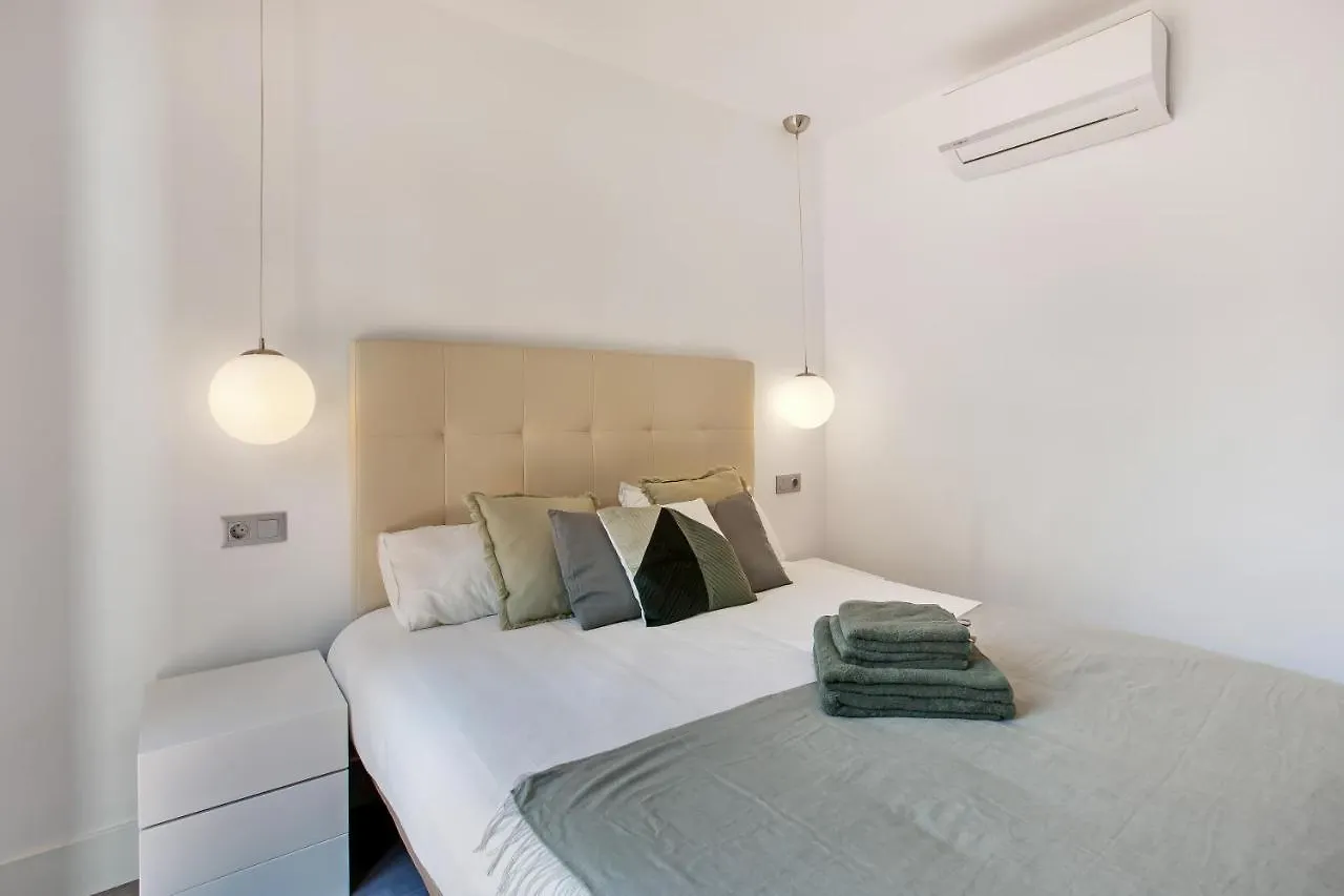 Modern 3 Bed Apartment In Puerto Banus, Marbella 0*,