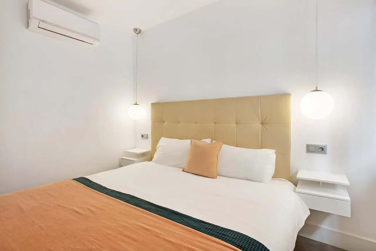 Modern 3 Bed Apartment In Puerto Banus, Marbella 0*,  Spain