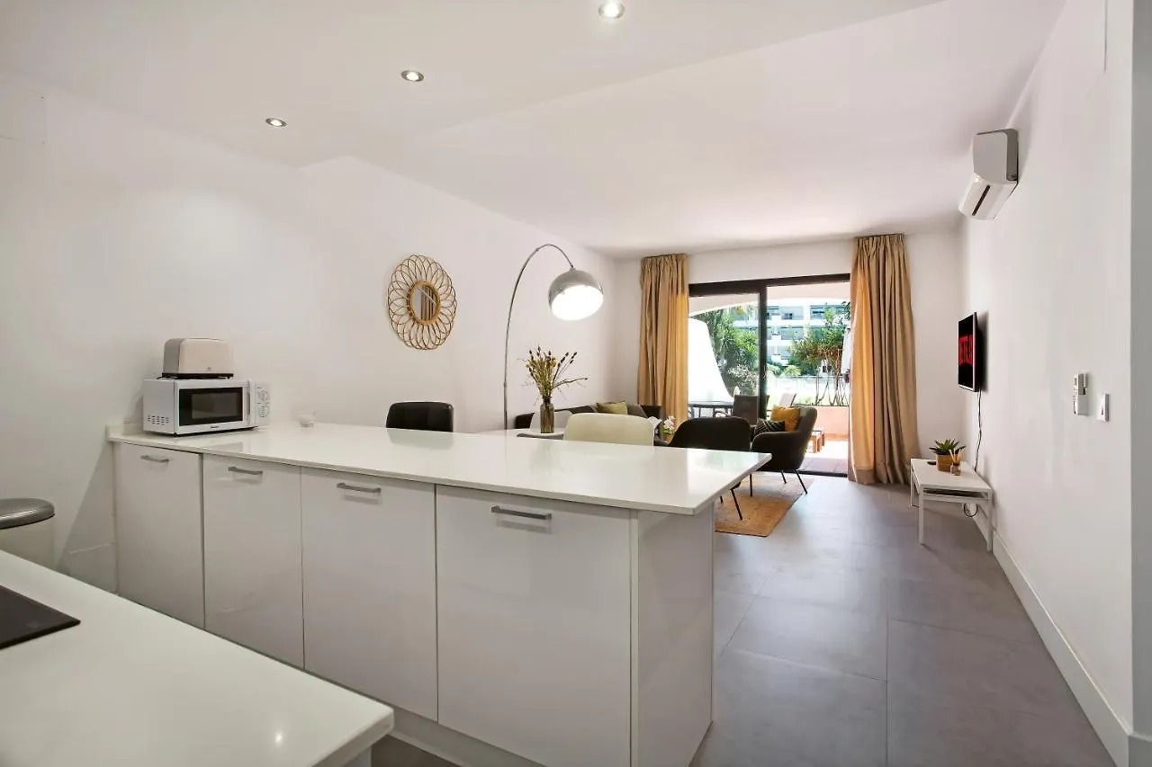 Modern 3 Bed Apartment In Puerto Banus, Marbella 0*,  Spain