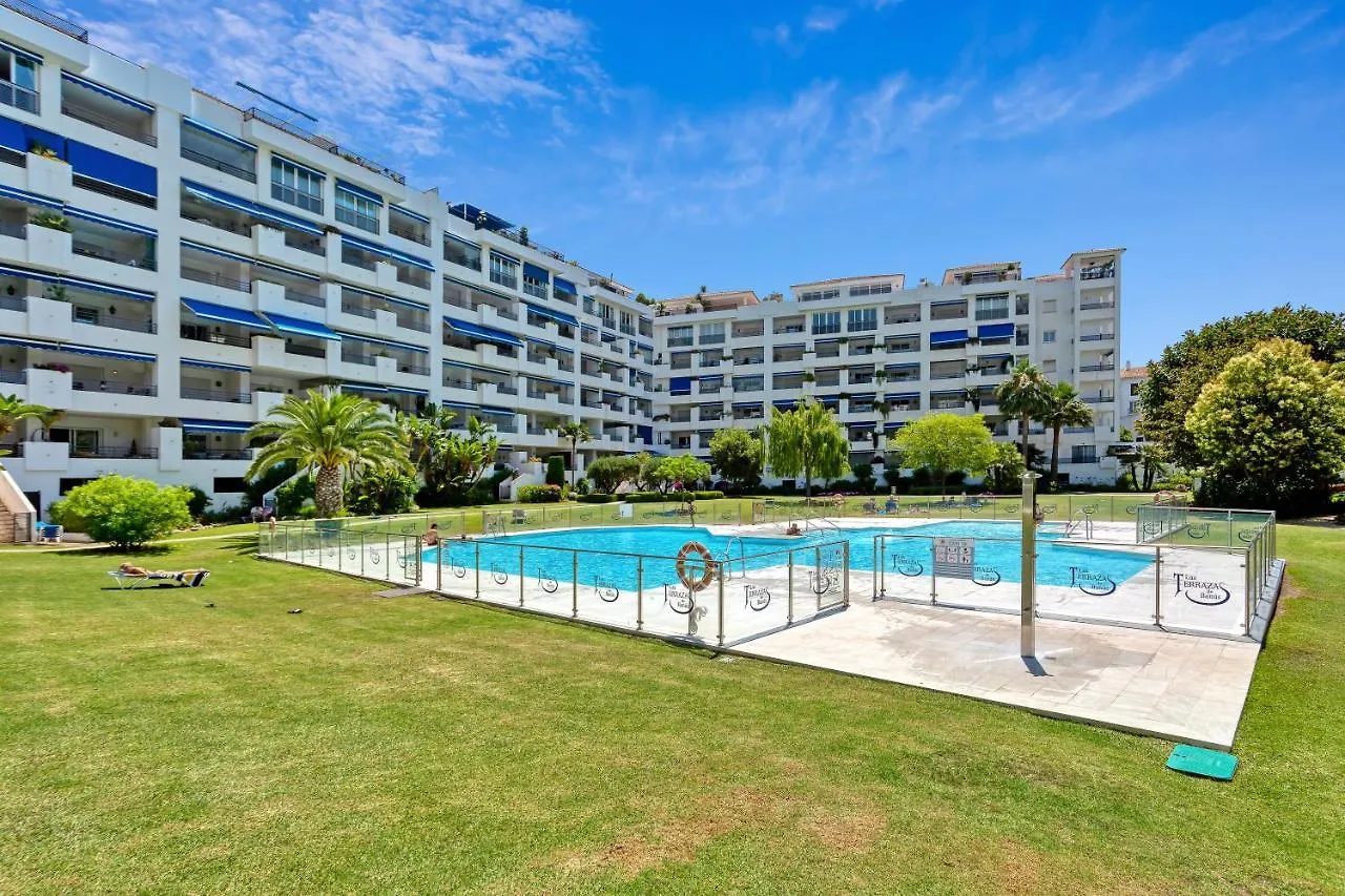 Modern 3 Bed Apartment In Puerto Banus, Marbella